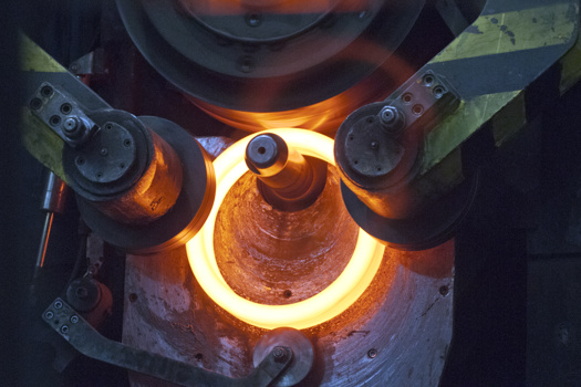 Seamless ring rolling at IFA's forging facility in Sheffield